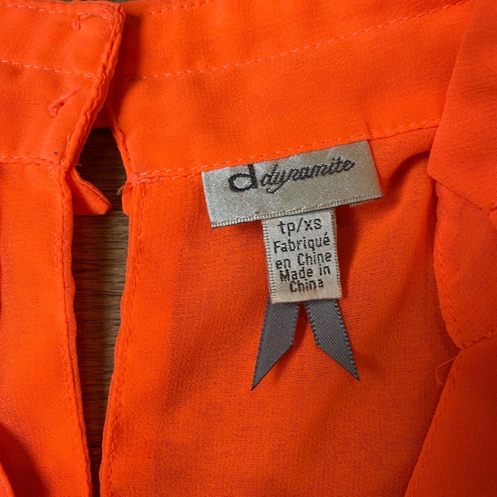 Dynamite blouse - Picture 2 of 3